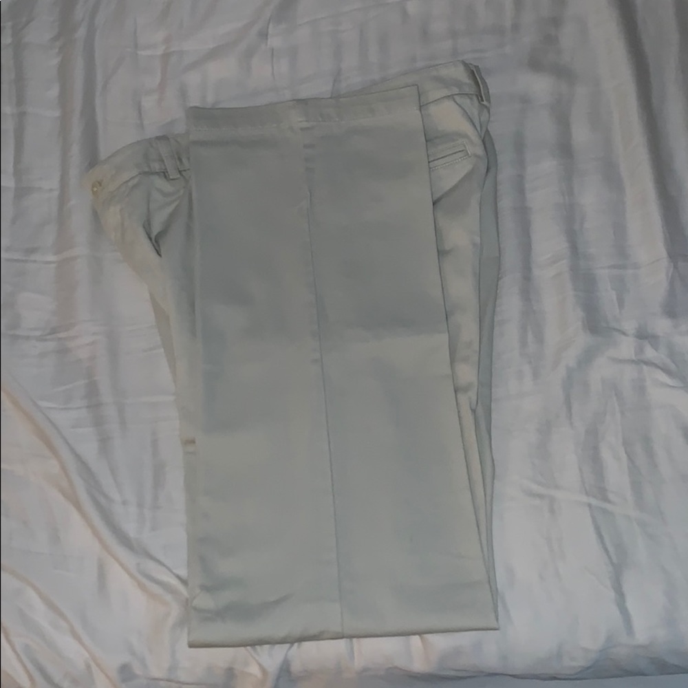 Vineyard Vines Khaki pants - Picture 3 of 3